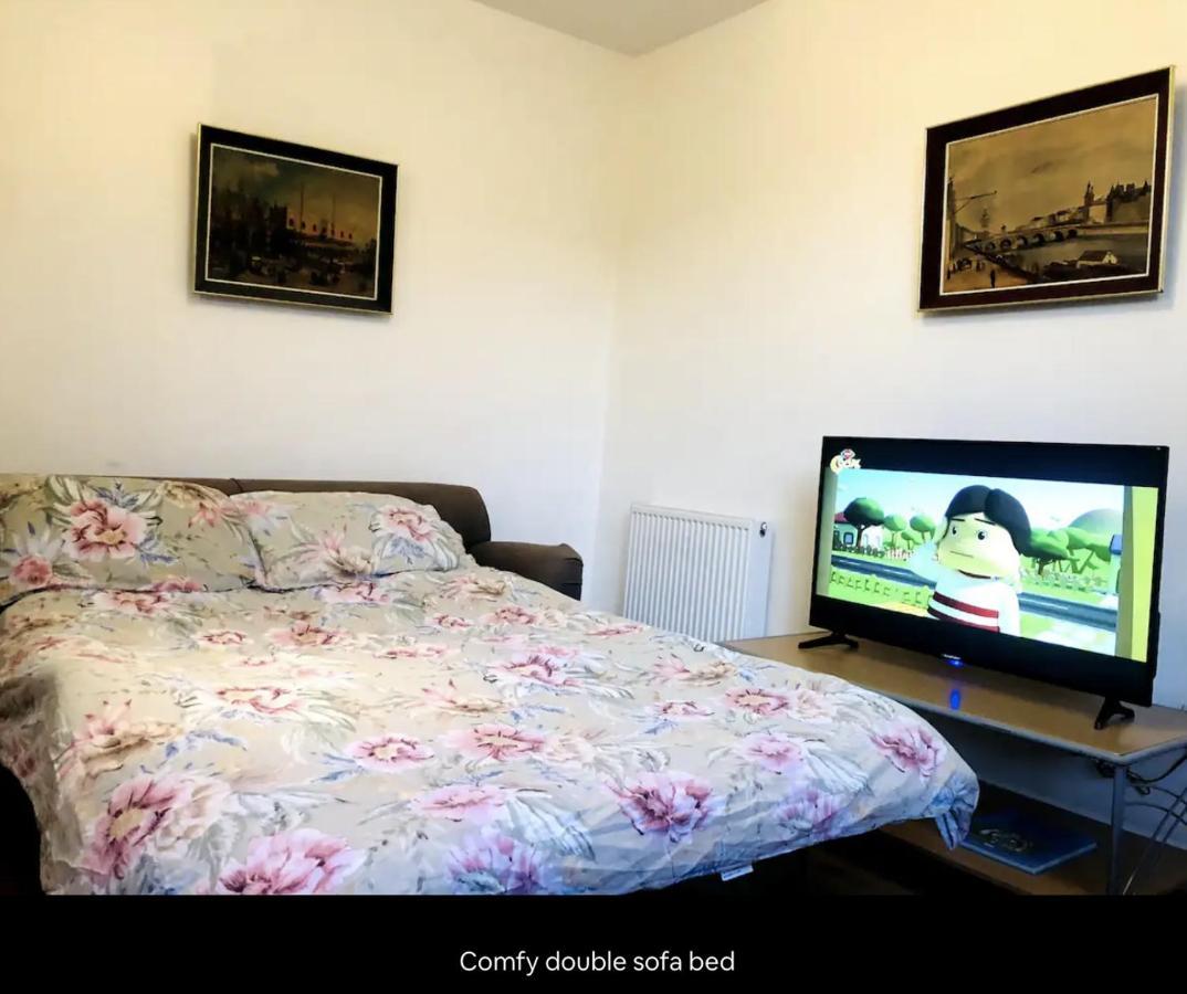 Apartament Lovely Flat In